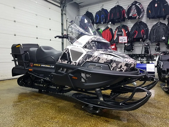 Снегоход STELS ВИКИНГ (VIKING) SV600T LUX XE V3.0 K01 SWT CVTECH 2025