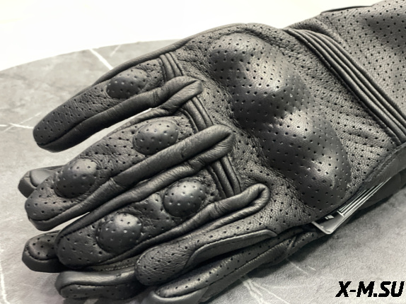 Перчатки взрослые REVIT XD2-56 с перфорацией цв. Черный р. XXL